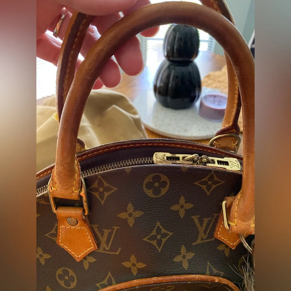 Authentic Louis Vuitton Ellipse MM handbag brown Monogram - Picture 7 of 15